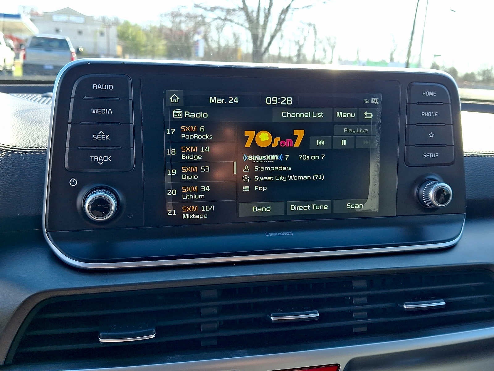 2020 Kia Telluride LX