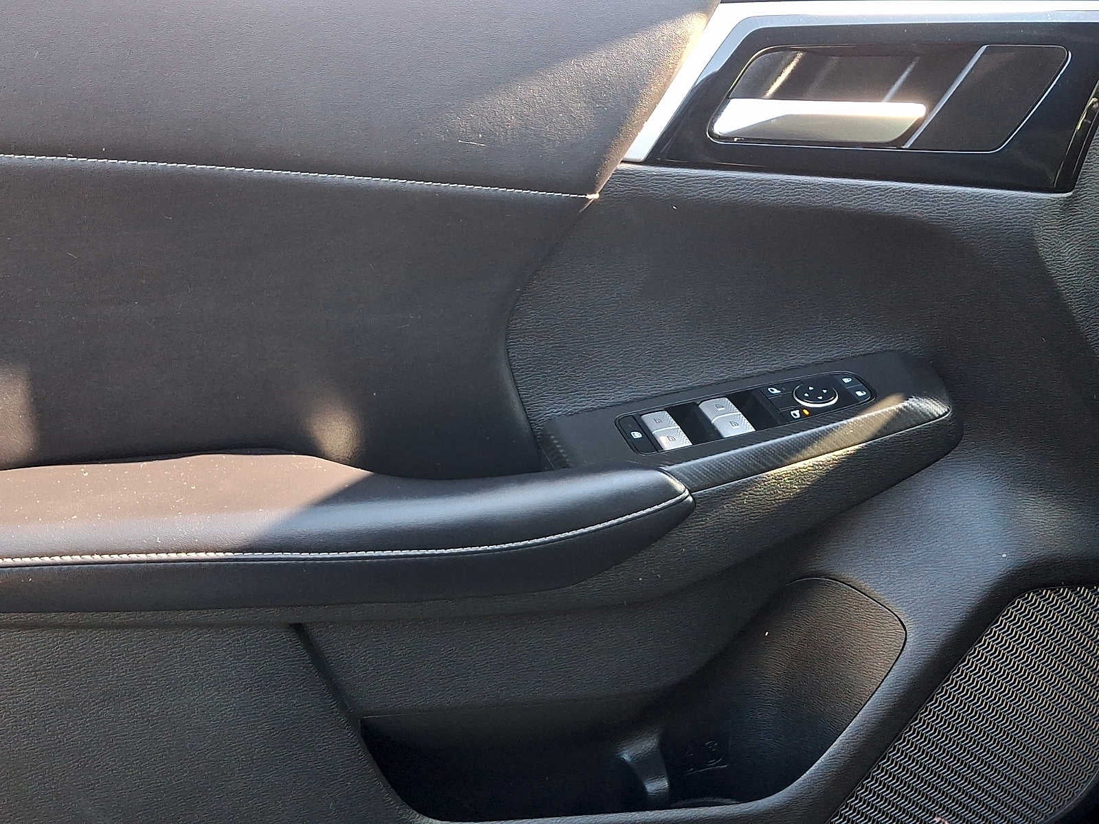 2022 Mitsubishi Outlander Black Edition