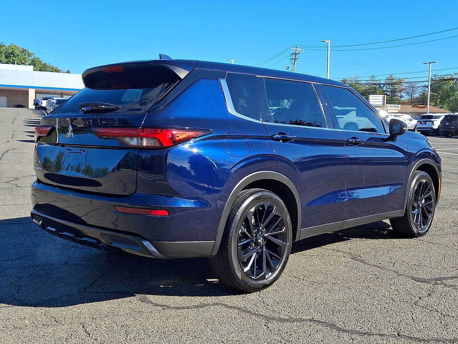 2022 Mitsubishi Outlander Black Edition