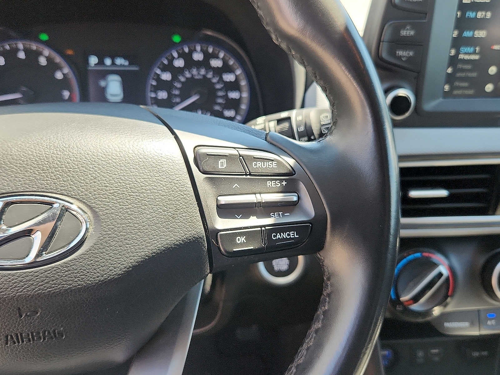 2020 Hyundai KONA SEL