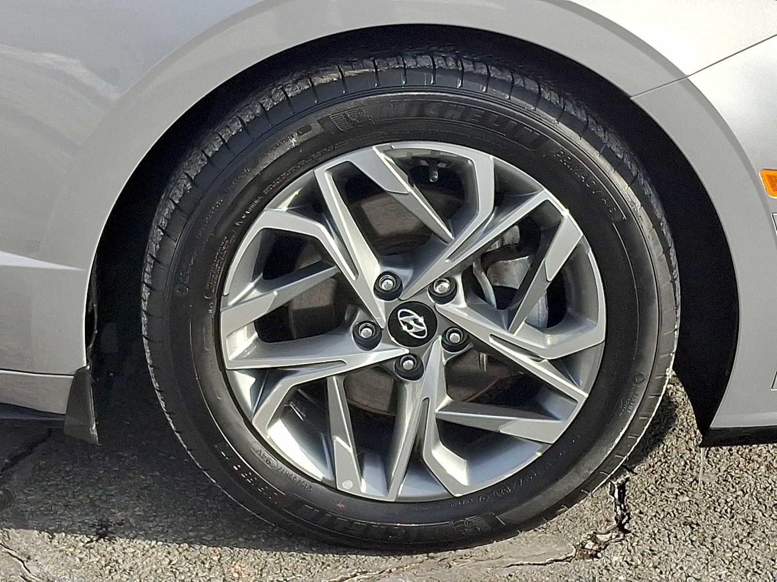 2023 Hyundai SONATA SEL