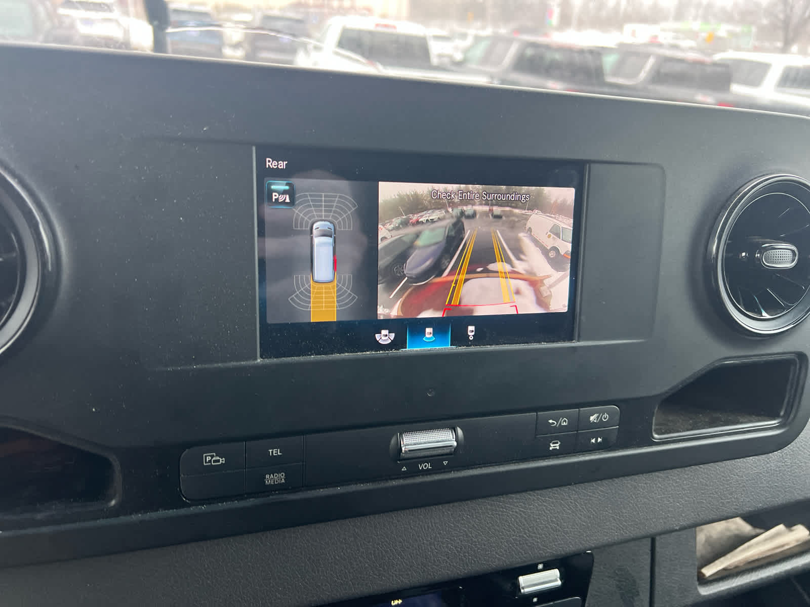 2022 Mercedes-Benz Sprinter Cargo Van 3500XD Standard Roof V6 144" 4WD