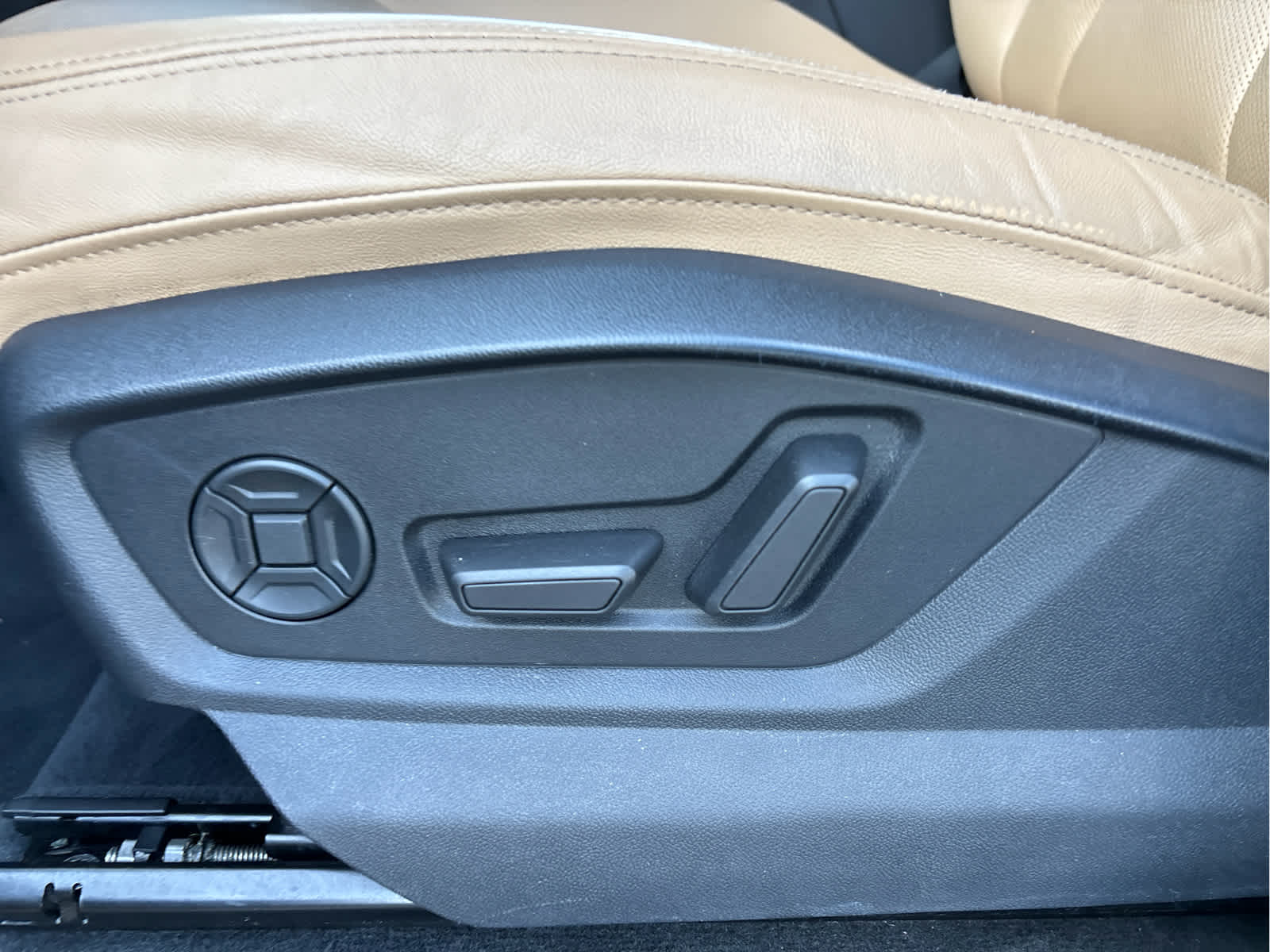 2022 Audi Q7 Premium Plus